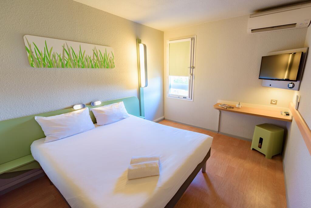Ibis Budget Avignon Nord Le Pontet  Bagian luar foto